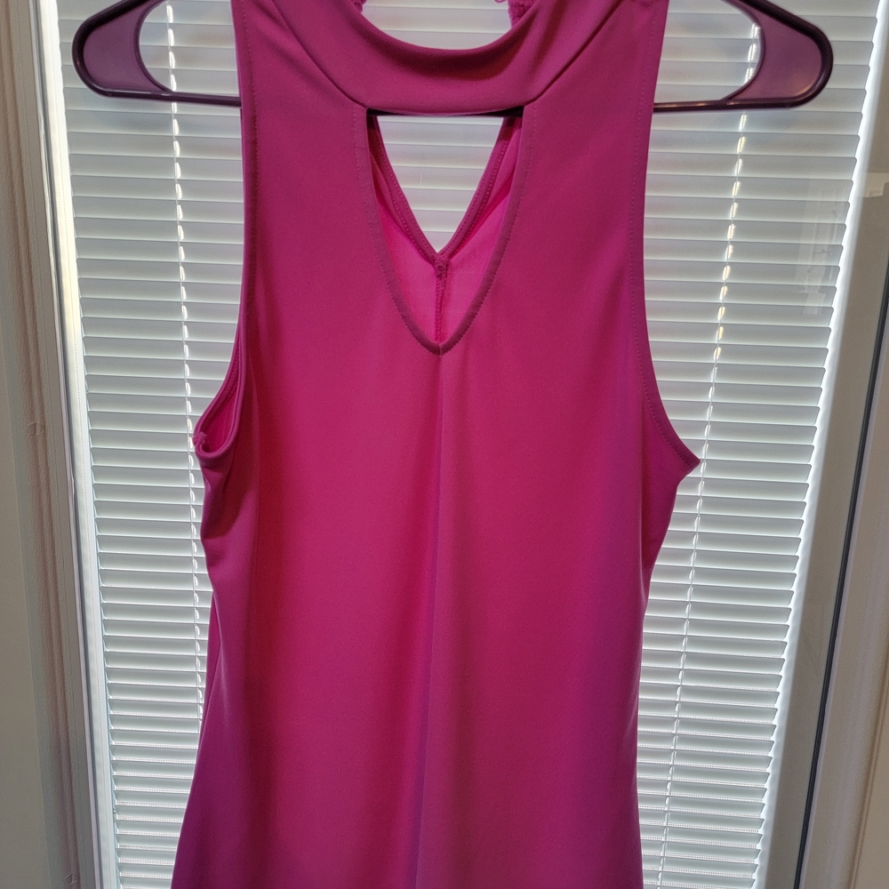 Women's Pink Sleeveless Top